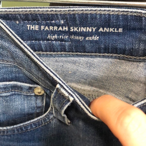 AG Farrah High Rise Skinny Frayed Ankle - Picture 4 of 6